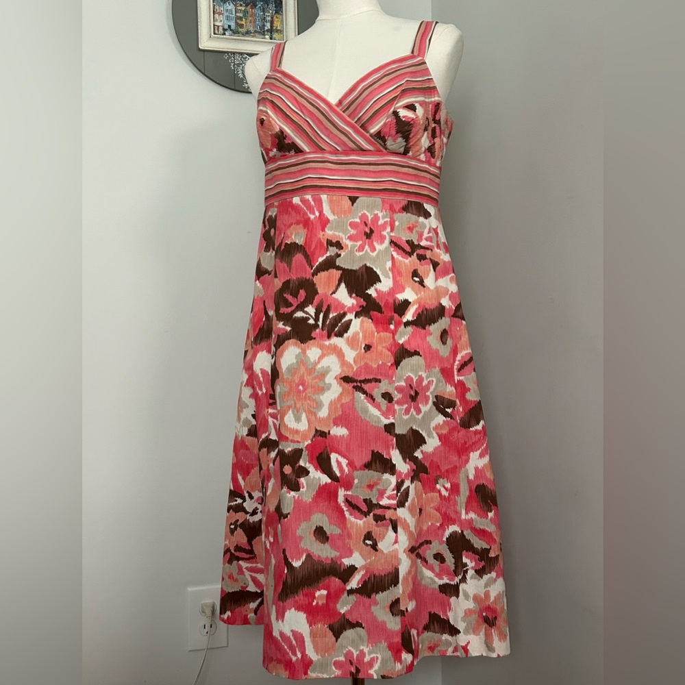 R&K Originals Dress Cross Over V-Neck Empire Waist Fit/Flare Smocked Back Size 6 - Picture 2 of 15